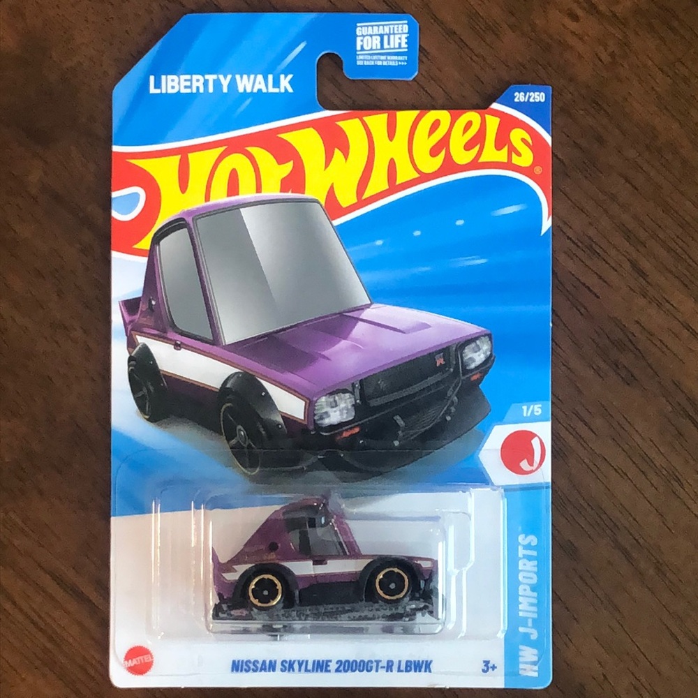 Liberty Walk Nissan Skyline 2000GT-R LBWK - Purple